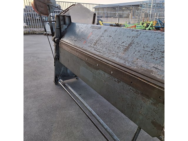 Plaatwerkzetbank, albert stahl, abh2004, 1975 - afbeelding 4 van  17