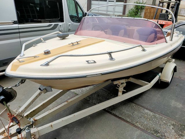 Placom - 460 - speedboot+trailer - afbeelding 1 van  10