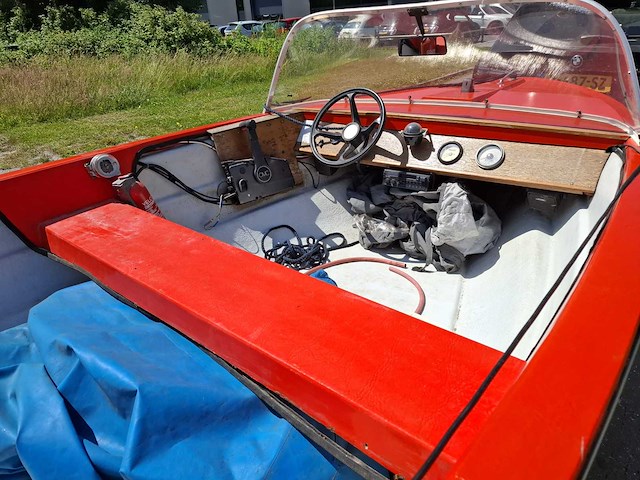 Placom speedboot met trailer - afbeelding 5 van  6