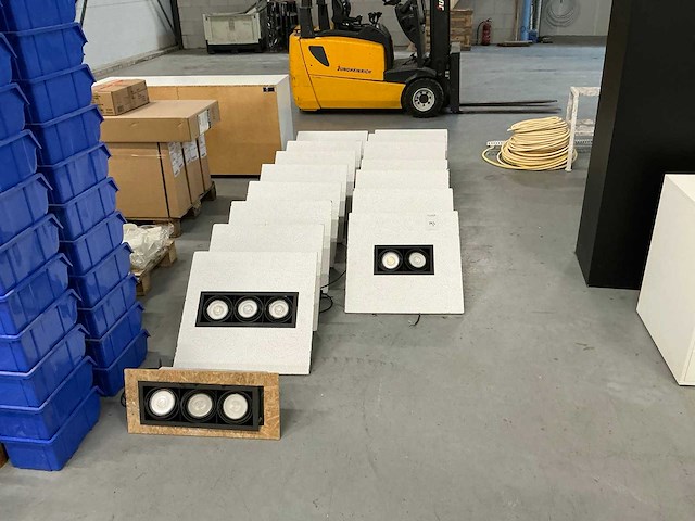 Plafond spots winkelverlichting - afbeelding 1 van  5