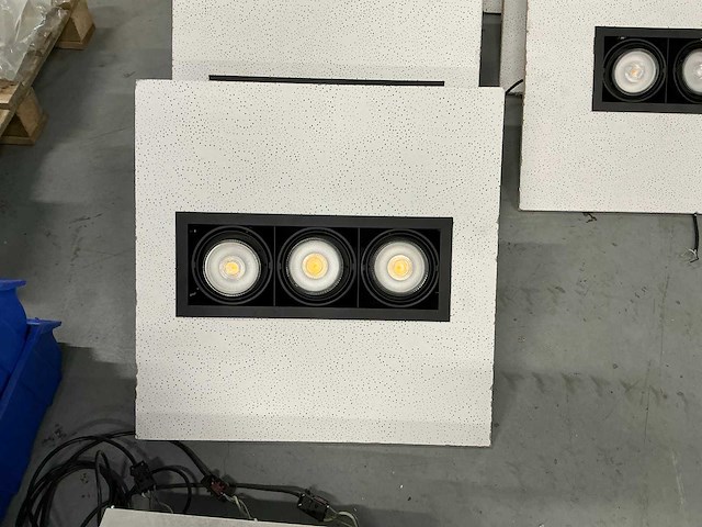 Plafond spots winkelverlichting - afbeelding 5 van  5
