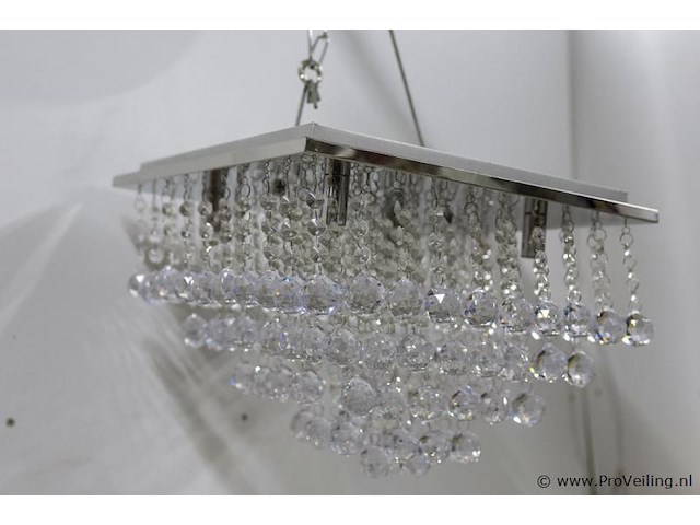 Plafondlamp met heldere kristallen bollen - afbeelding 1 van  4