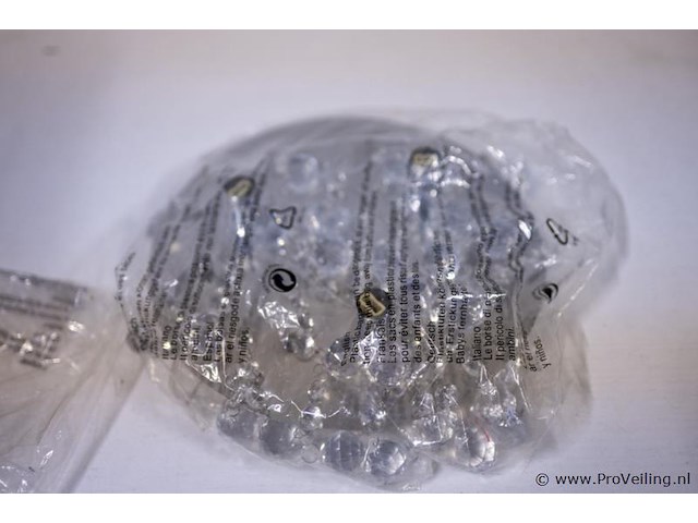Plafondlamp met kristalachtige bollen - 2 stuks - afbeelding 4 van  4
