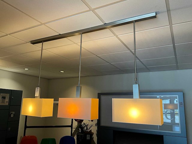 Plafondlamp - afbeelding 1 van  4