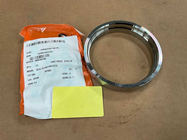 Plain encased seal (51x) - afbeelding 1 van  4