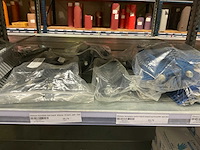 Plakband, houders, steekbuisjes, lijmpistolen, patronen - afbeelding 15 van  38