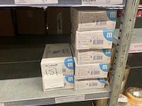 Plakband, houders, steekbuisjes, lijmpistolen, patronen - afbeelding 17 van  38