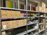 Plakband, houders, steekbuisjes, lijmpistolen, patronen - afbeelding 12 van  38