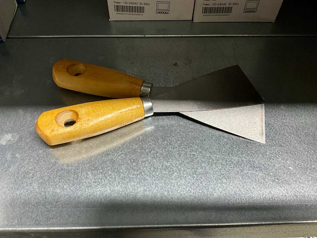 Plamuurmes 5 cm. (80x) - afbeelding 1 van  2