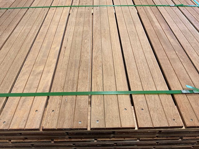 Plankenscherm hardhout design 28-planks 180x180 cm (24x) - afbeelding 2 van  7