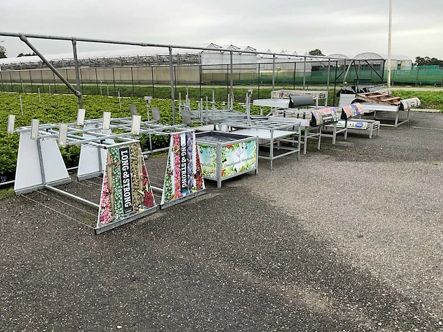 Plant presentatie rekken - afbeelding 1 van  13