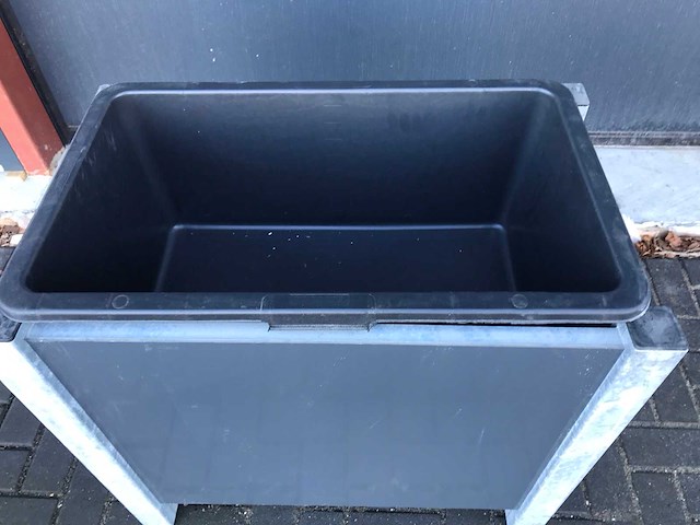 Planten bak (4x) - afbeelding 2 van  2