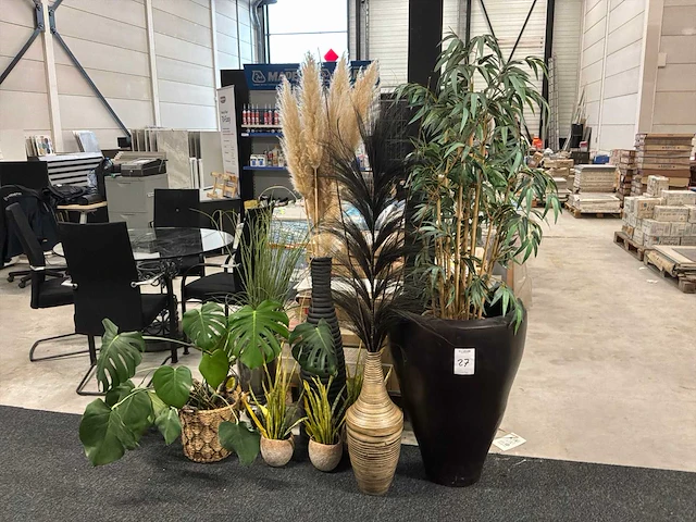 Planten met pot (8x) - afbeelding 2 van  2