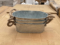 Plantenbak (ca. 575x) - afbeelding 1 van  2