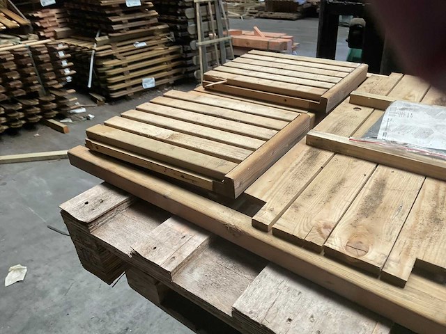 Plantenbak met klimrek - 100x35x150 cm - afbeelding 14 van  15