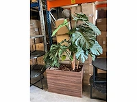 Plantenbak met kunstplant - afbeelding 2 van  2