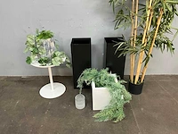 Plantenbak met kunstplanten - afbeelding 2 van  5
