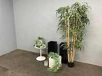 Plantenbak met kunstplanten - afbeelding 5 van  5