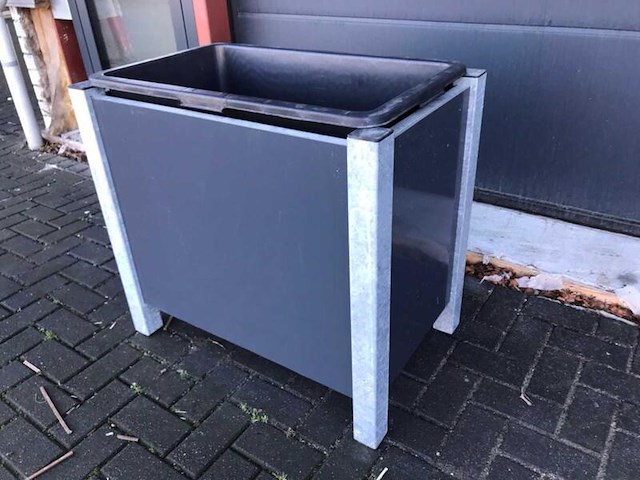 Plantenbak - afbeelding 1 van  4