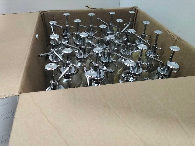 Plantenvernevelings spuitjes (22x) - afbeelding 1 van  3