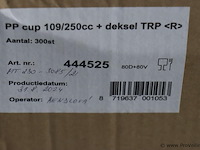 Plastic bakjes met deksel; 109/250cc & 109/300cc - 2 dozen á 300 stuks - afbeelding 2 van  5