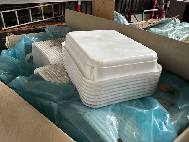 Plastic bakjes - afbeelding 2 van  4