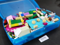 Plastic box met lego - afbeelding 3 van  5