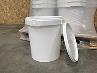 Plastic emmer voorzien van beugel 20,5l met deksel (210x) - afbeelding 1 van  12