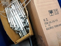 Plastic krat met hang/sluit/ijzerwerk - afbeelding 5 van  5