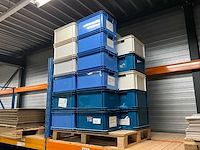 Plastic kratten - afbeelding 1 van  4