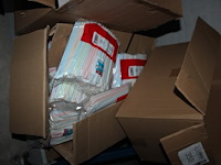 Plastic lepelrietjes in twee dozen. ca. 4000 stuks. - afbeelding 3 van  3