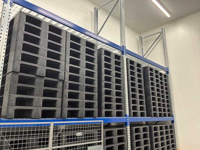 Plastic pallet (120x) - afbeelding 3 van  5