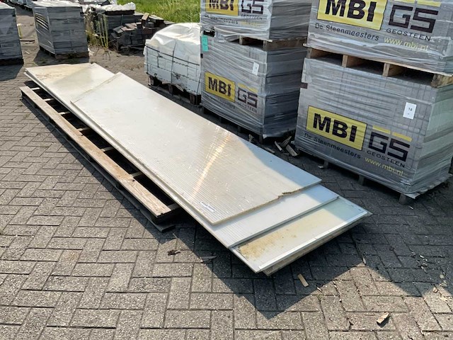 Plastic platen (4x) - afbeelding 1 van  5