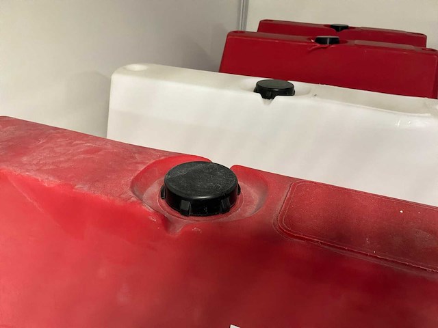 Plastic veiligheidsbarrières (29x) - afbeelding 3 van  4