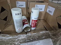 Plastikote white satin spuitbus (150x) - afbeelding 1 van  2
