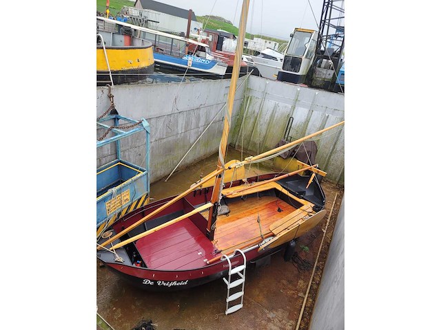Platbodem zeilboot ‘vrijheid’ - afbeelding 2 van  54
