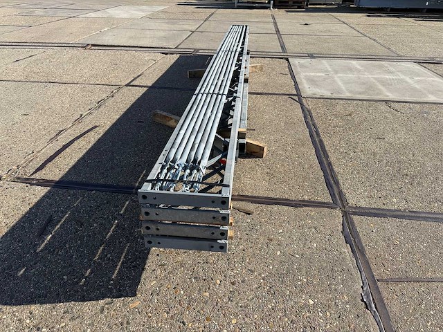 Platdak - staalconstructie 4.90 x 12.00 meter (59m2) - afbeelding 5 van  9