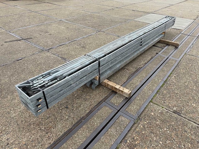 Platdak - staalconstructie 4.90 x 12.00 meter (59m2) - afbeelding 5 van  8