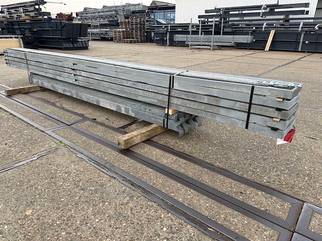 Platdak - staalconstructie 4.90 x 16.00 meter (78m2) - afbeelding 4 van  9
