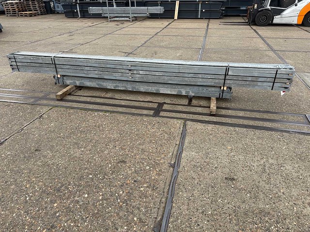Platdak - staalconstructie 4.90 x 16.00 meter (78m2) - afbeelding 5 van  9