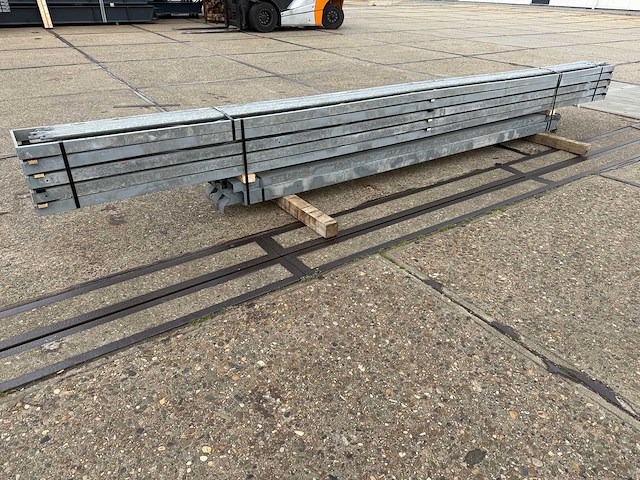 Platdak - staalconstructie 4.90 x 16.00 meter (78m2) - afbeelding 6 van  9