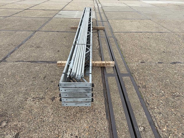 Platdak - staalconstructie 4.90 x 16.00 meter (78m2) - afbeelding 7 van  9