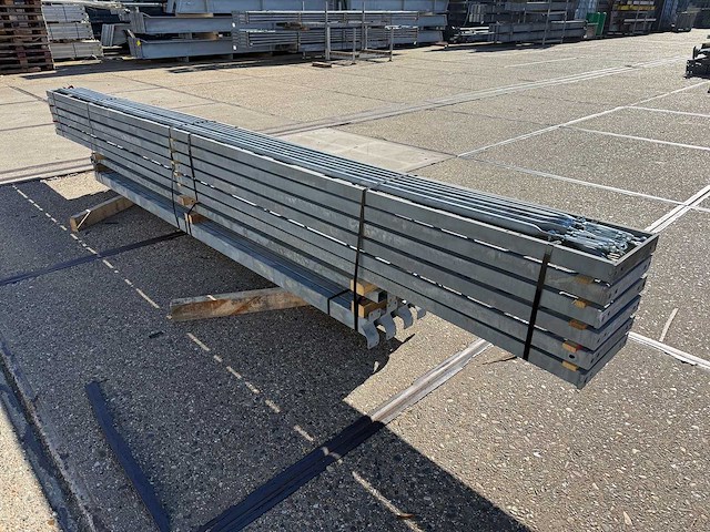 Platdak - staalconstructie 4.90 x 20.00 meter (98m2) - afbeelding 6 van  9