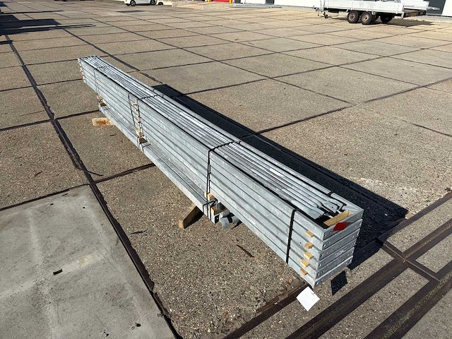 Platdak - staalconstructie 4.90 x 20.00 meter (98m2) - afbeelding 3 van  9
