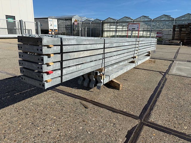 Platdak - staalconstructie 4.90 x 20.00 meter (98m2) - afbeelding 4 van  9