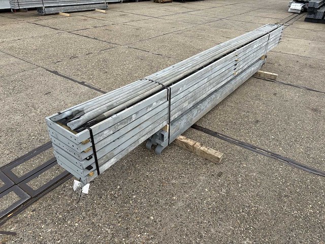Platdak - staalconstructie 4.90 x 20.00 meter (98m2) - afbeelding 4 van  11