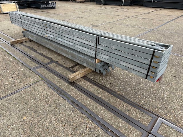 Platdak - staalconstructie 4.90 x 20.00 meter (98m2) - afbeelding 6 van  11
