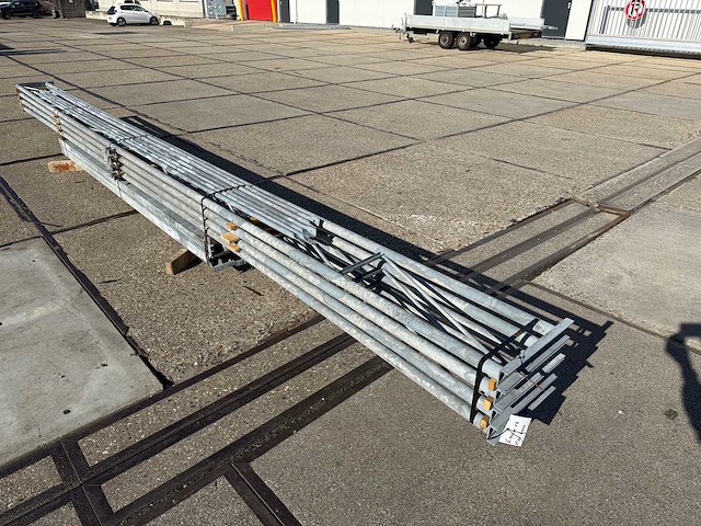 Platdak - staalconstructie 6.40 x 12.00m (77m2) - afbeelding 2 van  8