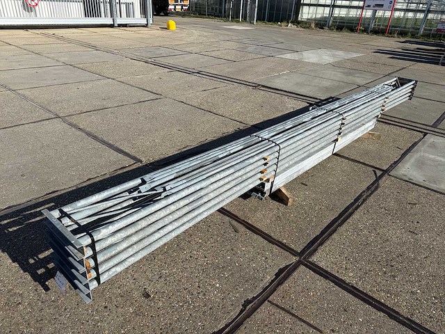 Platdak - staalconstructie 6.40 x 16.00 meter (102m2) - afbeelding 4 van  8