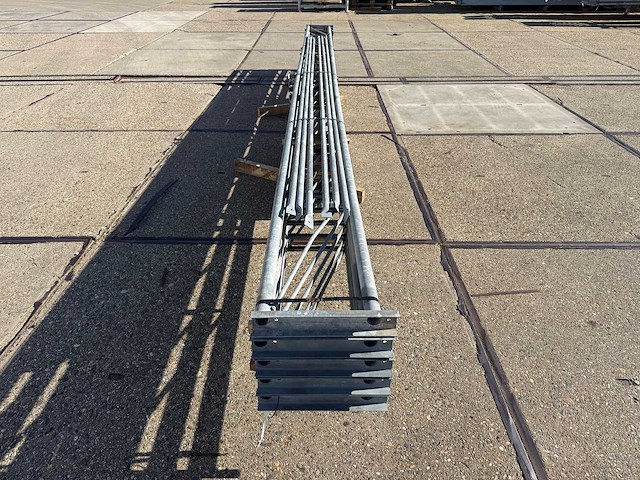 Platdak - staalconstructie 6.40 x 16.00 meter (102m2) - afbeelding 5 van  8